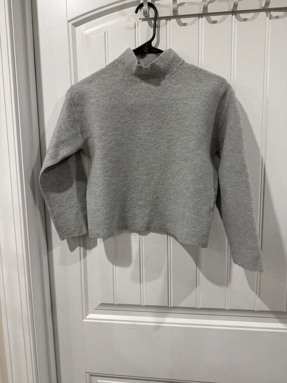 Aritzia The Group 100% Wool Mock Neck Sweater Gray Cropped Minimalist XS - Picture 2 of 8